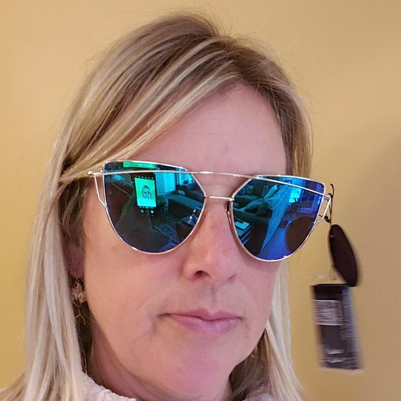SOJOS Blue Reflective Sunglasses - Picture 3 of 3